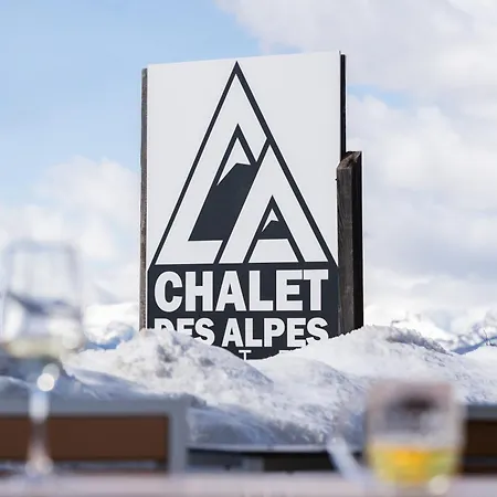 מלון Des Alpes 3*