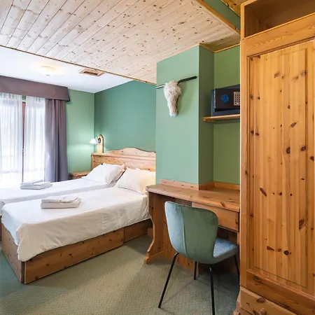 Des Alpes Hotel