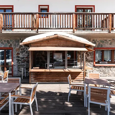 Des Alpes Отель