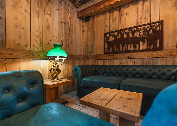 Des Alpes 3* غريسان